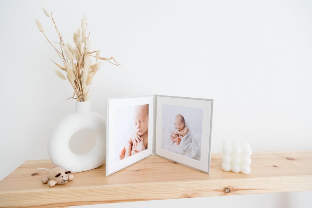 Newborn photography in Harlow by Megan Foster